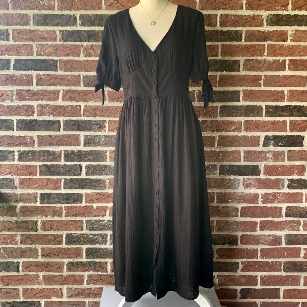 V Neck Black Dress Small